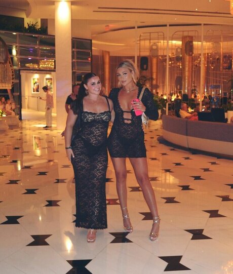 Izzi Dame OnlyFans kostenlos