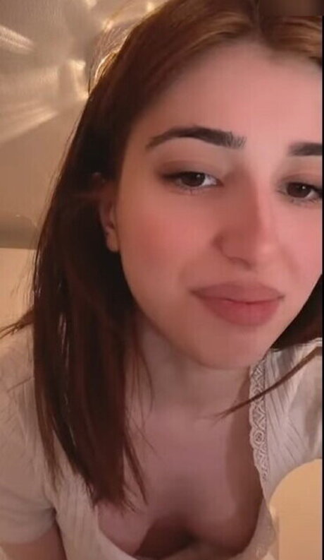 Kennt Sie jemand_ Nacktbilder auf OnlyFans