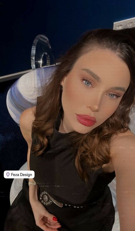 Es1nce Nacktbilder von OnlyFans geleakt