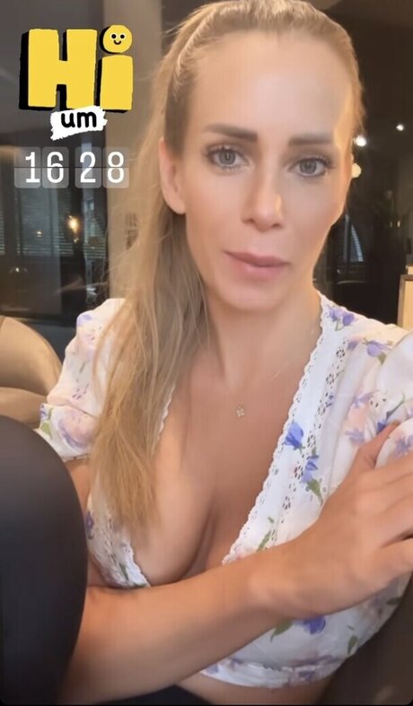 Alina Schulte im Hoff OnlyFans NSFW