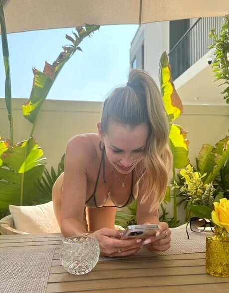 Alina Schulte im Hoff OnlyFans kostenlos geleakt