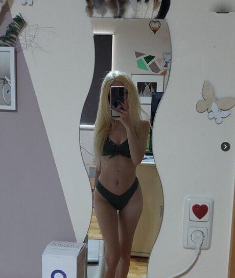 Blue mogli OnlyFans Bilder geleakt