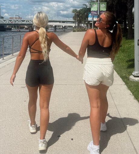 Lillian Evans OnlyFans-Sex