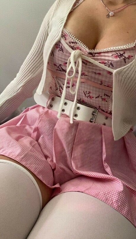 Pixispit OnlyFans Bilder