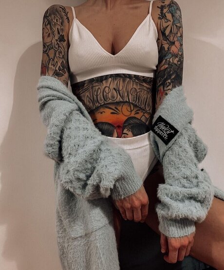 Carina mthrfckr OnlyFans Sextape