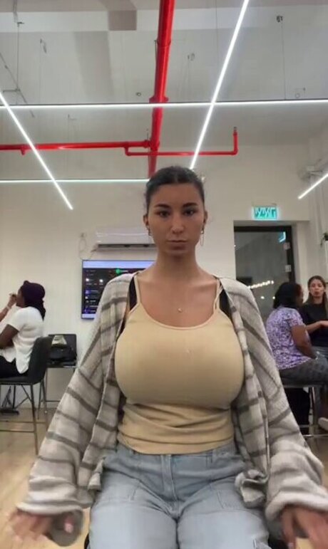 shir vaturi Gratis OnlyFans