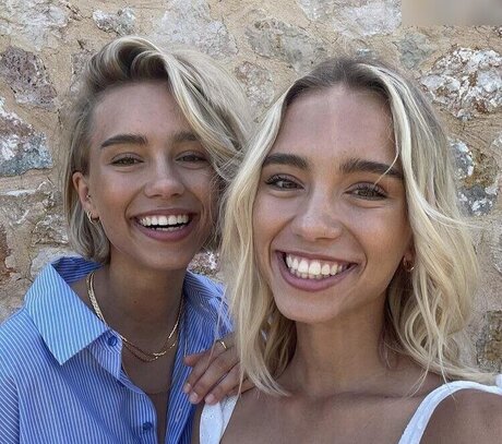 Lisa und Lena OnlyFans-Rezensionen