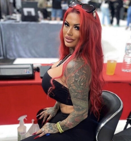 Catherine Teufelsweib Nacktbilder-Leaks von OnlyFans