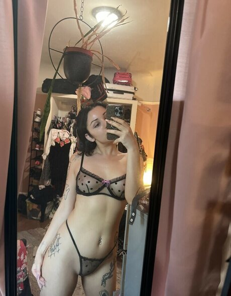 Madeline Goldstien OnlyFans Leaks