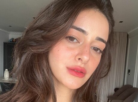 Ananya Pandey OnlyFans Leaj