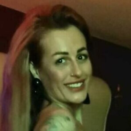 Renatka Sulakova OnlyFans-Rezensionen