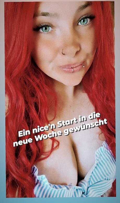 Flashinaa Nacktbilder auf OnlyFans