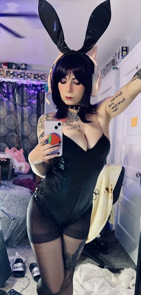 Rionasmiiilesss OnlyFans Modelfoto