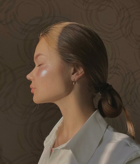 alina zaozerskayaaa OnlyFans Fotos