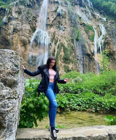 aryssa614 OnlyFans Striptease