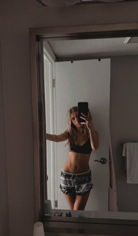 skylarmilosh Brüste OnlyFans