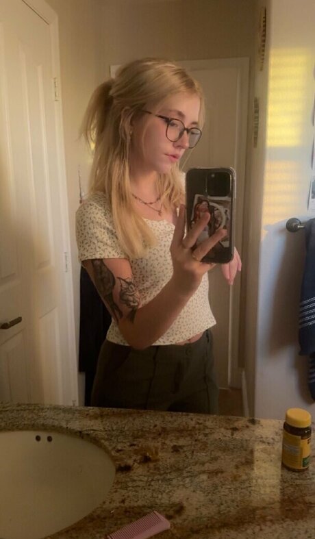 faeriies OnlyFans Leak