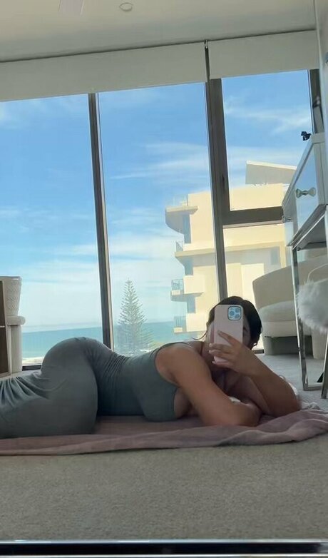 Izzy Davies Nacktbilder von OnlyFans geleakt