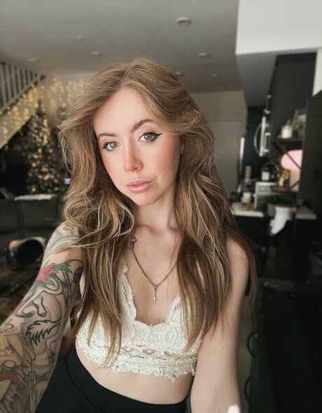 Nyybeats OnlyFans Nacktbilder