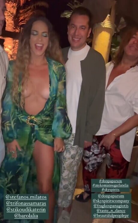 Katerina Stikoudi OnlyFans Striptease