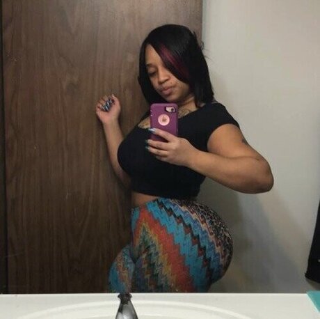 Juicy The Body Nacktpornos von OnlyFans geleakt