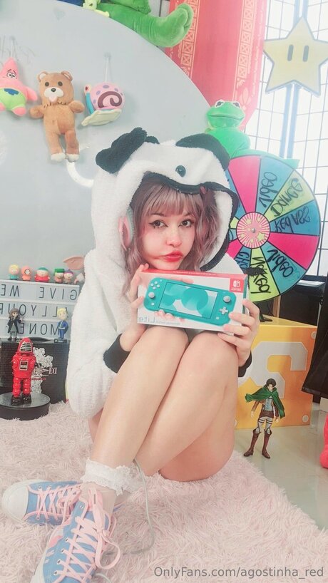 Agostinha Red Nacktbilder von OnlyFans geleakt