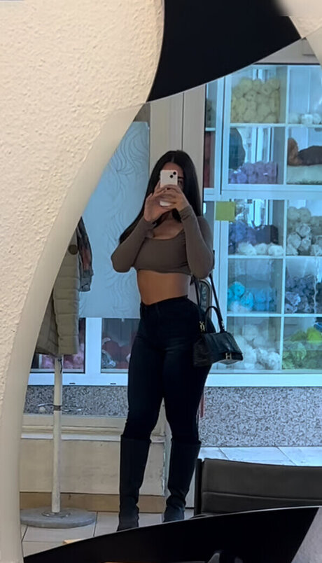 Lya Aylin OnlyFans-Pornoleak