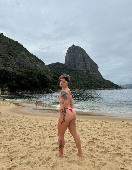 Haroldcdalves OnlyFans Nacktbilder