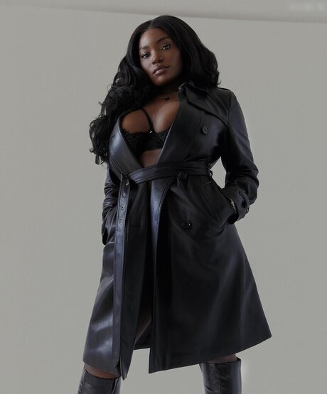 Mirriam Amber Neue OnlyFans Leaks