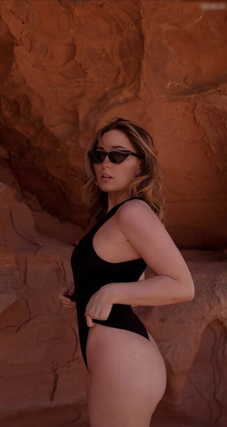 Sonny Loops Nacktbilder auf OnlyFans