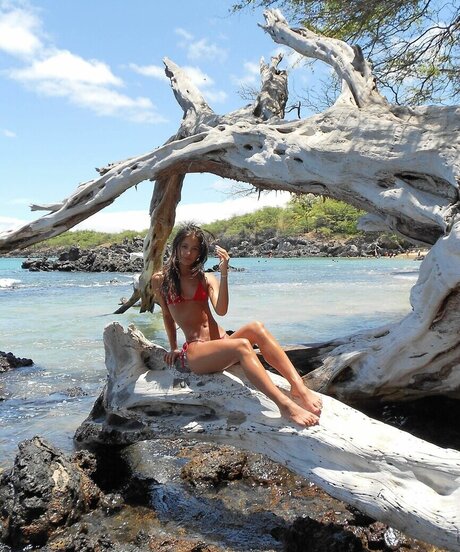 Lauren Avelina Po OnlyFans