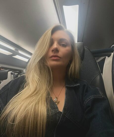 Christie Ludwig OnlyFans explizite Inhalte