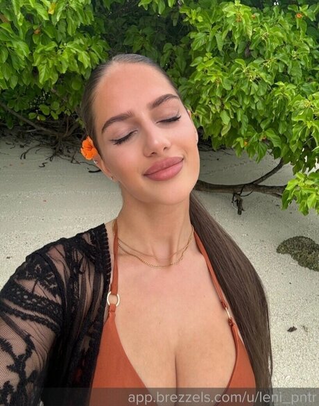 Leni pntr Leaked OnlyFans