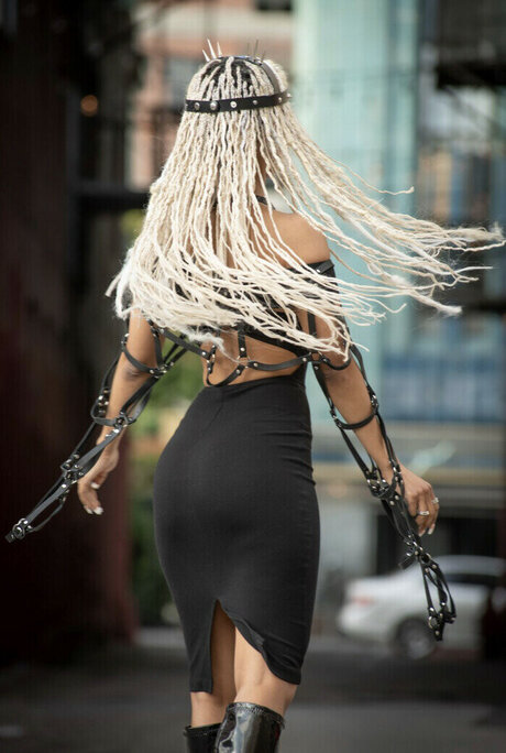 Honnete Bas OnlyFans Bilder nackt