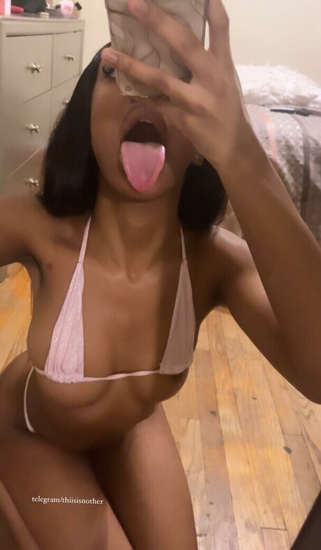 prettypetitepricey OnlyFans schlank