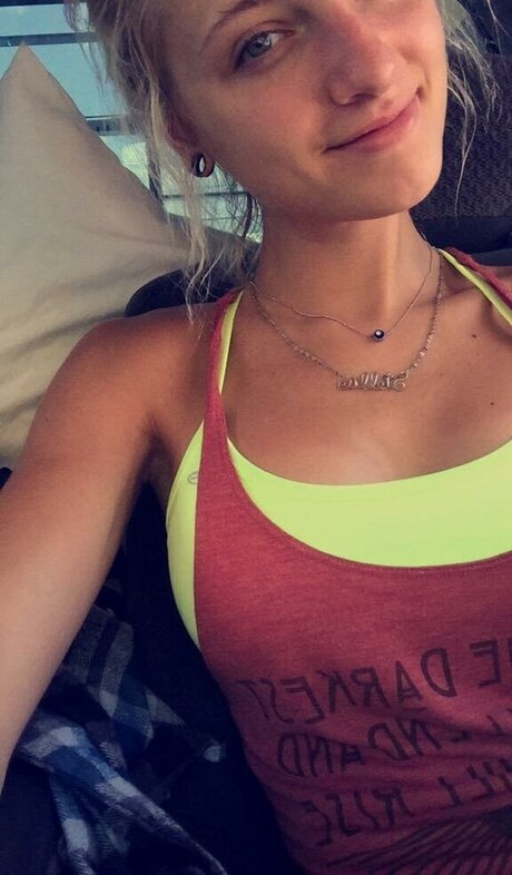 Stella The Light Leaked OnlyFans Bilder