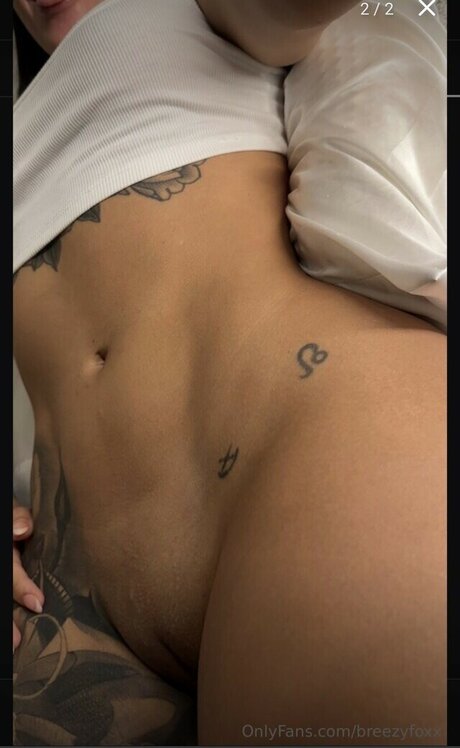 Breezy Foxx OnlyFans Fotos