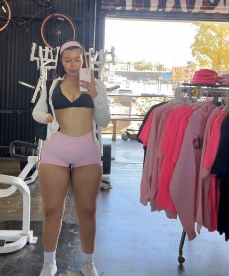 britt mia Nacktbilder von OnlyFans