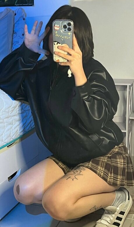 ale zrm Neue geleakte OnlyFans-Inhalte