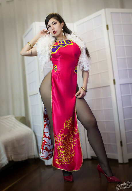 Chun Li Cosplay Strip OnlyFans