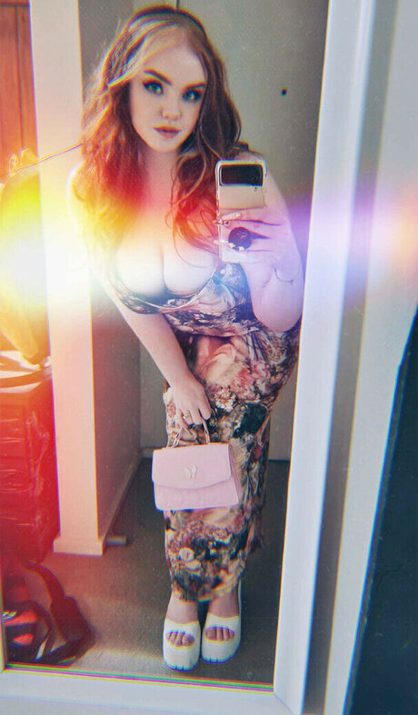 Elizabethdangerx OnlyFans Leak