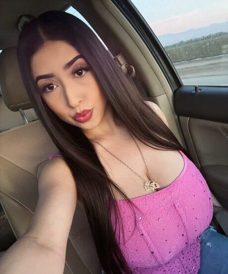 ashleyarambulaa OnlyFans Bilder