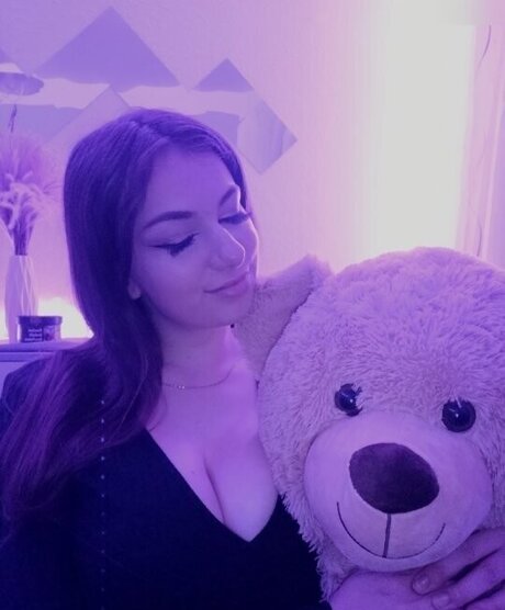 eAngi02 Nackt OnlyFans