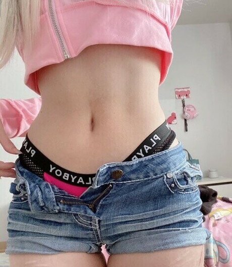 Moeponz OnlyFans Arsch Leak