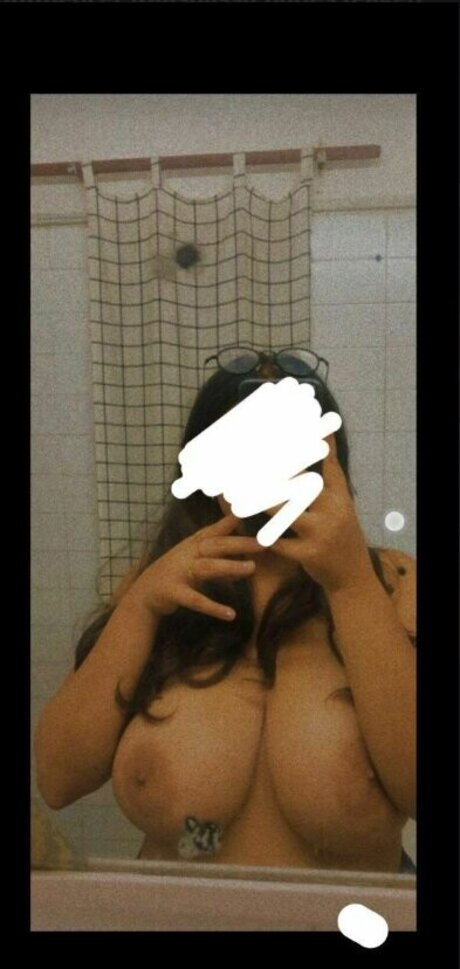 Tanu Cherry Leak von OnlyFans-Inhalten