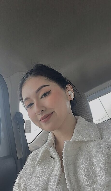 Swansage Nacktbilder von OnlyFans geleakt