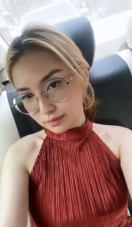 asiatische ladyboy-onlyfans perfekte Album