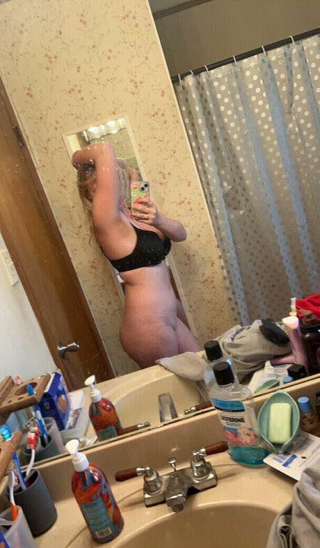 Zestywhitegirl Maria Moore Nackt auf OnlyFans Leaks