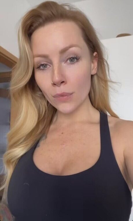 Denise Schwitalle OnlyFans Archiv