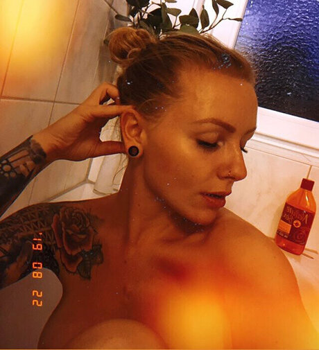 blowjob schlampig onlyfans kostenloser Porno Porträt